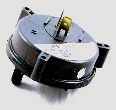 Lochinvar & A.O. Smith 100111732 .75'' AIR PRESSURE SWITCH