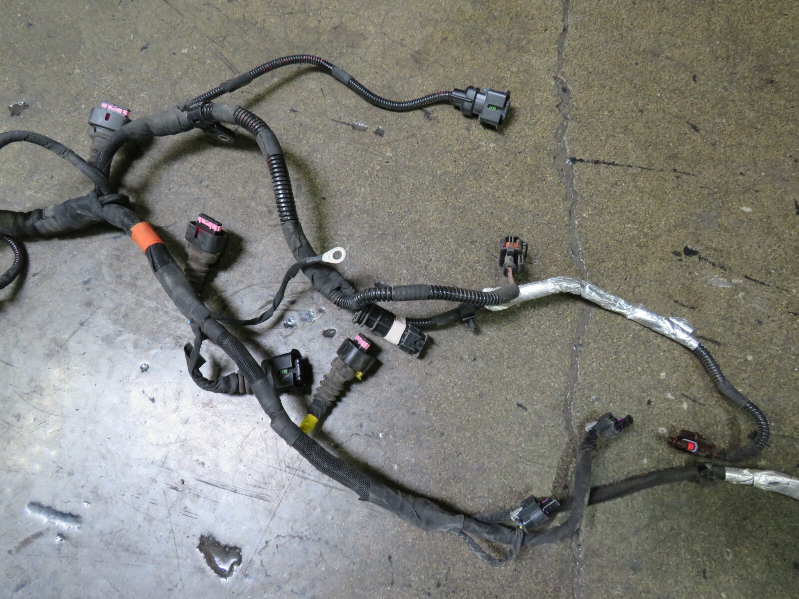 Maserati Ghibli, Engine Wire Harness, Missing Plugs, Used, P/N 339929
