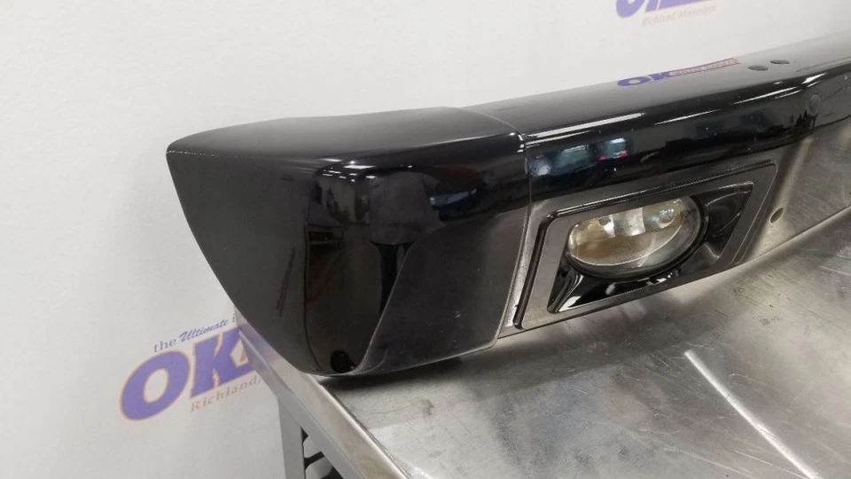 10 MERCEDES BENZ G550 463 TYPE FRONT BUMPER ASSEMBLY BLACK - Image 3 of 4