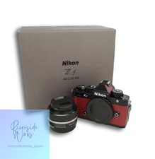 NIKON ZF 40/2 SE Lens Kit Digital DSLR Camera Excellent Condition
