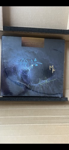 LIMITED ED SIGNED Tool 2022 Fear Inoculum Deluxe 5 LP Vinyl Box Set Autographed - Picture 5 of 9