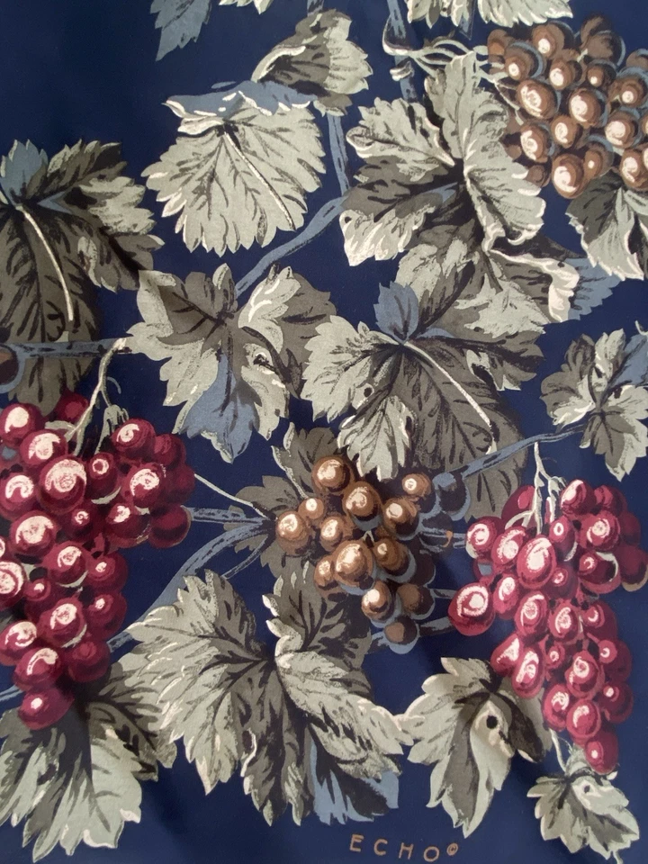 ECHO Bufanda Mujer Seda Negra Estampada Uva 32"/30" BUEN ESTADO Foto 2 de 4