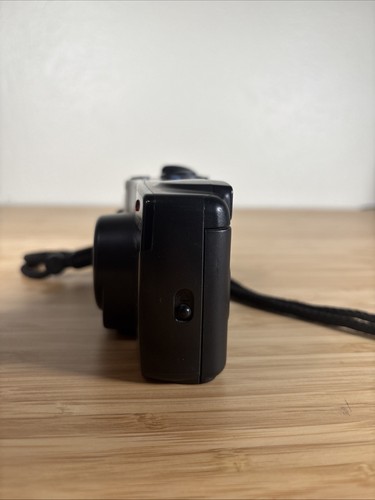 Olympus Infinity Zoom 2000 AF 38-70mm 35mm Film Point & Shoot Camera, Read! - Picture 2 of 8