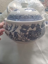 Churchill English Tableware Casserole Serving Dish With Lid Blue Willow pattern