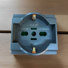 VIMAR IDEA 16210 PRESA SCHUKO UNIVERSALE USA-2P  BIPASSO 10/16 A  250V GRIGIO