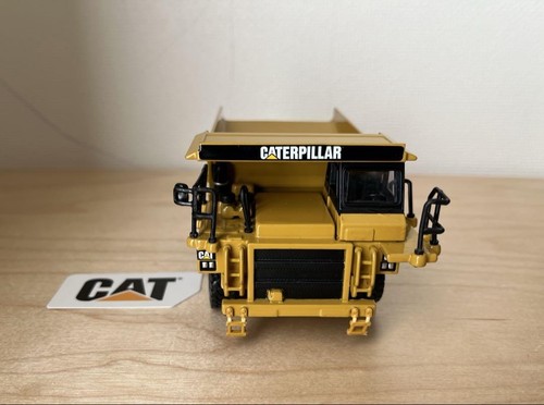 CAT 775E Off-Highway Truck Hybrid 1/64 Scale, Collectible, Excellent Condition - Picture 3 of 12