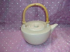 "STUDIO NOVA SEPARATES MOSS GREEN TEAPOT WITH BAMBOO HANDLE", Made in Thailand