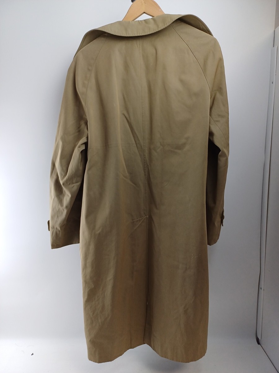 Genuine Vintage Harrods Aquascutum Beige Raincoat Trench Genuine Vintage Harrods Aquascutum Beige Raincoat Trench