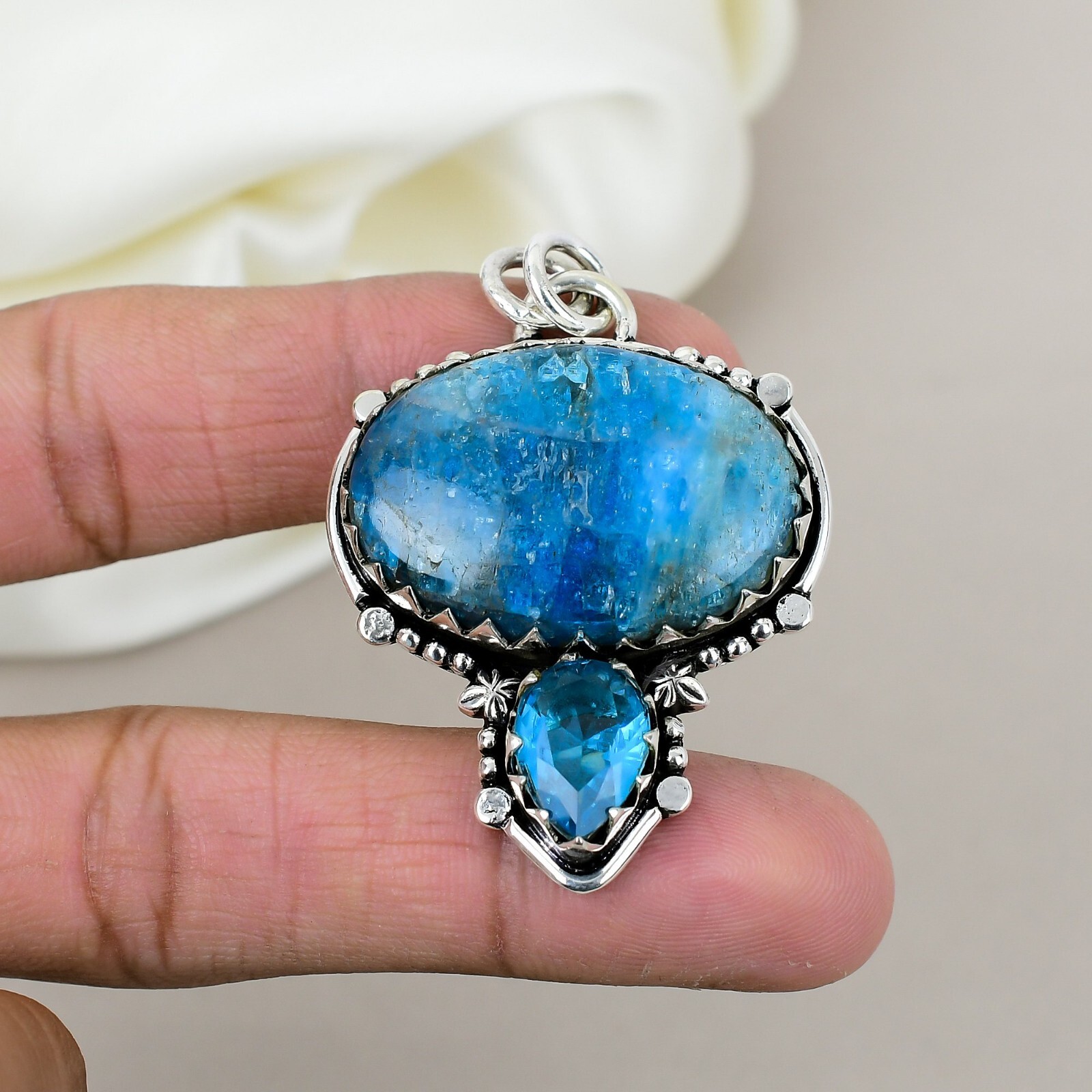 Elegant Blue Apatite and Topaz Pendant in 925 Sterling Silver