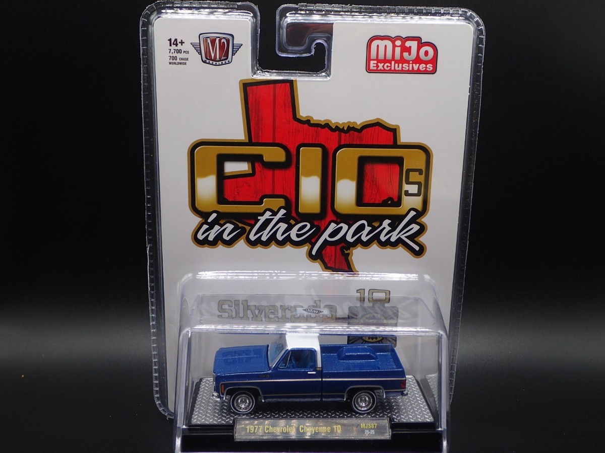 2025 M2 MACHINES 1977 CHEVROLET CHEYENNE 10 SHORT BED SQUAREBODY