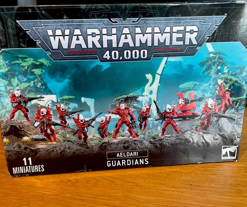 Warhammer 40k Aeldari Guardians - Boxed Warhammer 11 Miniatures