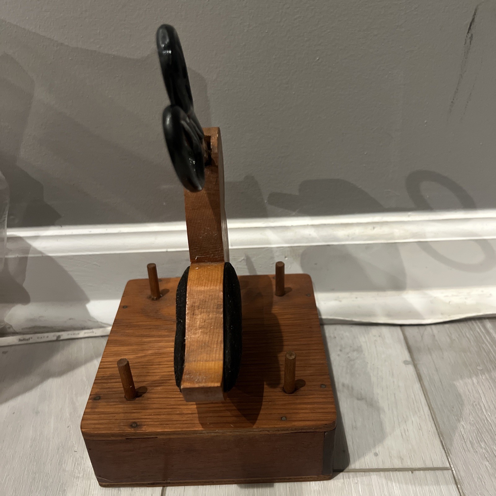 Vintage Wooden Bird Duck Sewing Caddy w/ Drawer, Scissors & Pin Cushion Beauty