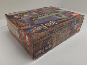 NISB LEGO Harry Potter 4719 "Quality Quidditch Supplies" 2003