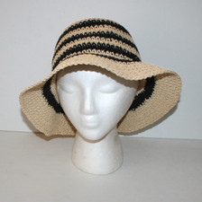 Gap Women's Straw Bucket Hat  with Black Stripes Summer Beach Travel One Size