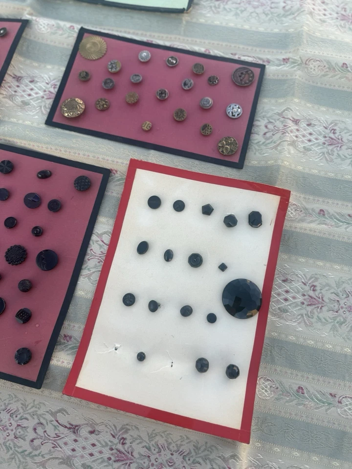 Lot Antique Vintage Buttons Victorian Glass Metal Salesman Sample Steel Cut Rare - Image 4 of 4