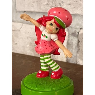Rare Vintage 2009 TCFC Strawberry Shortcake Figurine Cake Topper