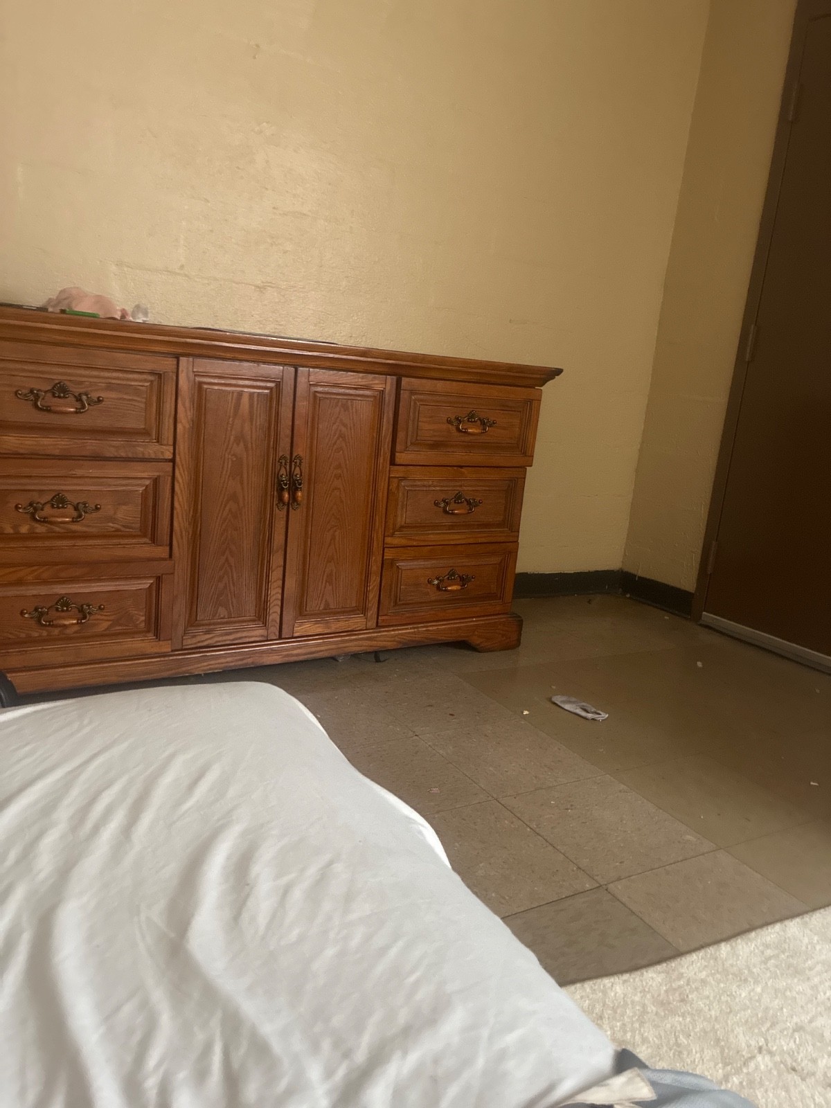 Walker Edison Mid Century Modern 6-Drawer Double Dresser - C