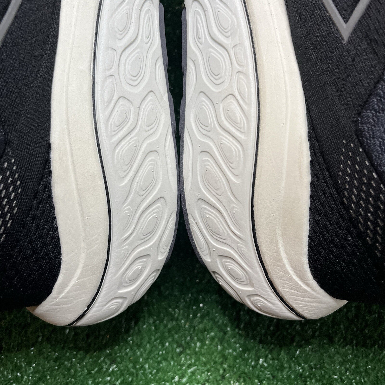 SAOLA Scarpe da corsa New Balance FF X 860 V14 uomo taglia 10 2e larghe nero bianco