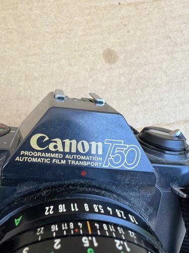 Canon T50 35mm SLR Film Camera w/ Canon FD 50mm 1:1.8 Lens - Picture 3 of 13