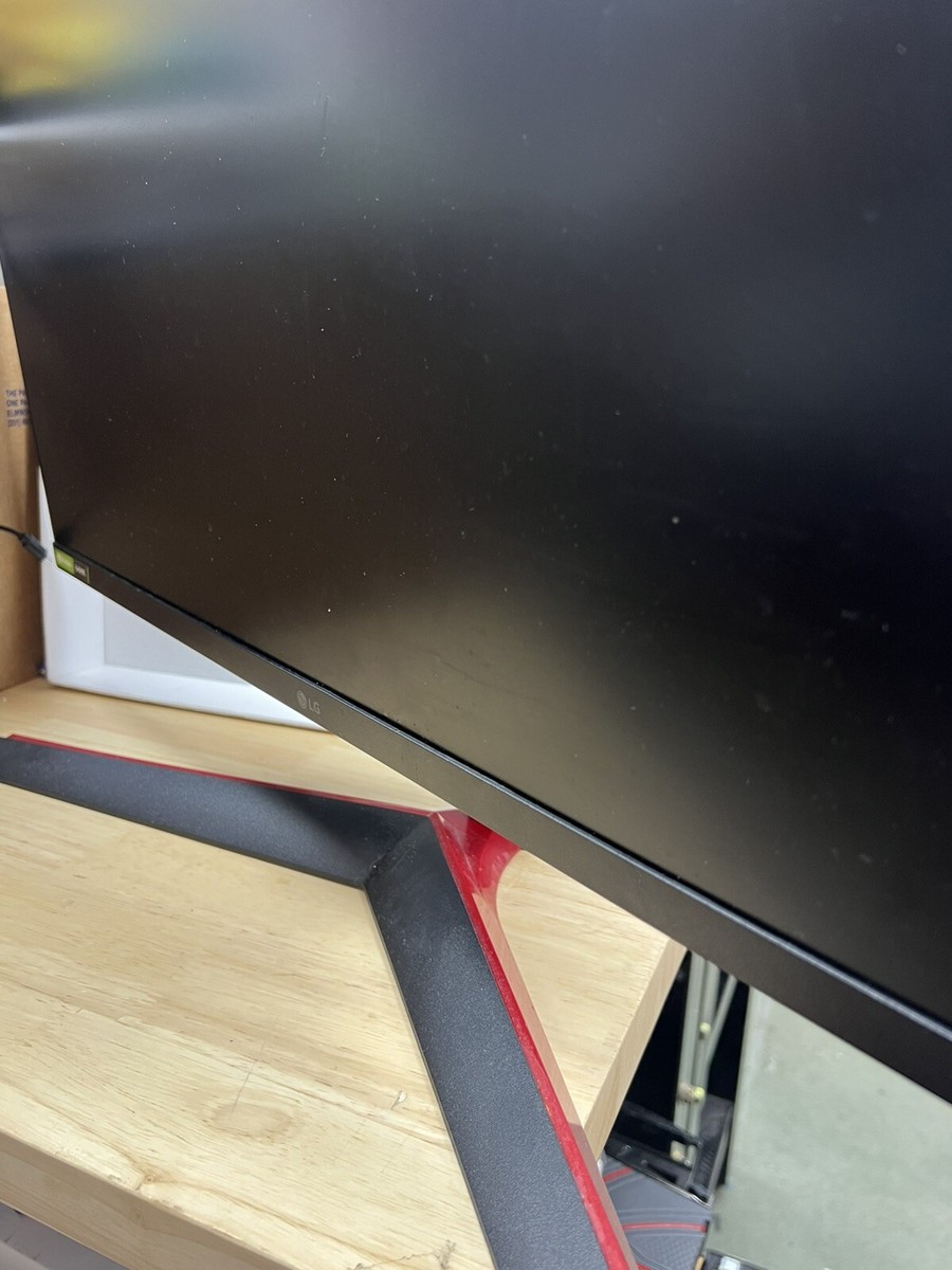 LG 27GN800-B 27