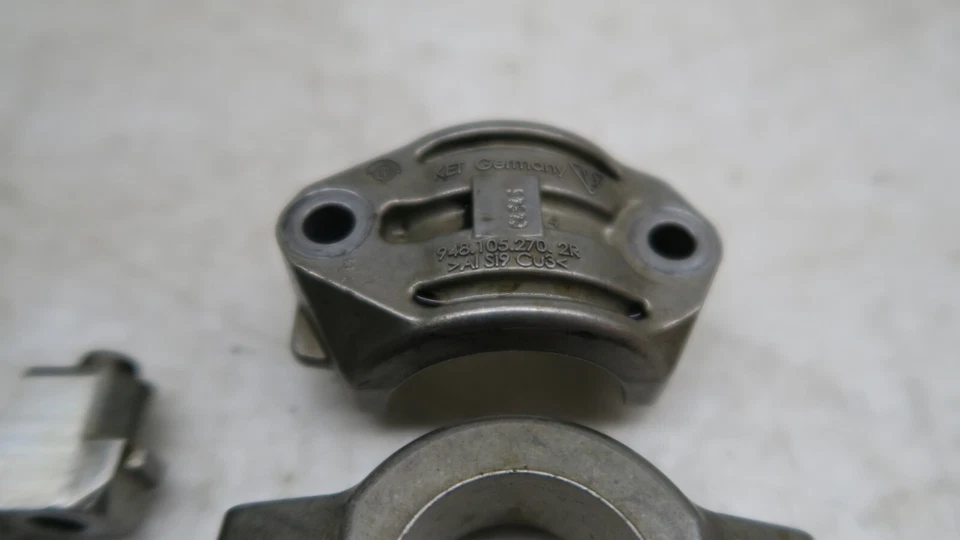 Juego de 7 tapas de cojinetes del árbol de levas del motor izquierdo Porsche Cayenne S 2011-2016 OEM 4,8 L Foto 4 de 4