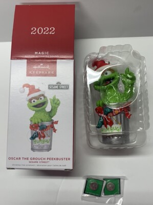 Hallmark 2022 Sesame Street Magic Oscar The Grouch Peekbuster  Ornament Motion
