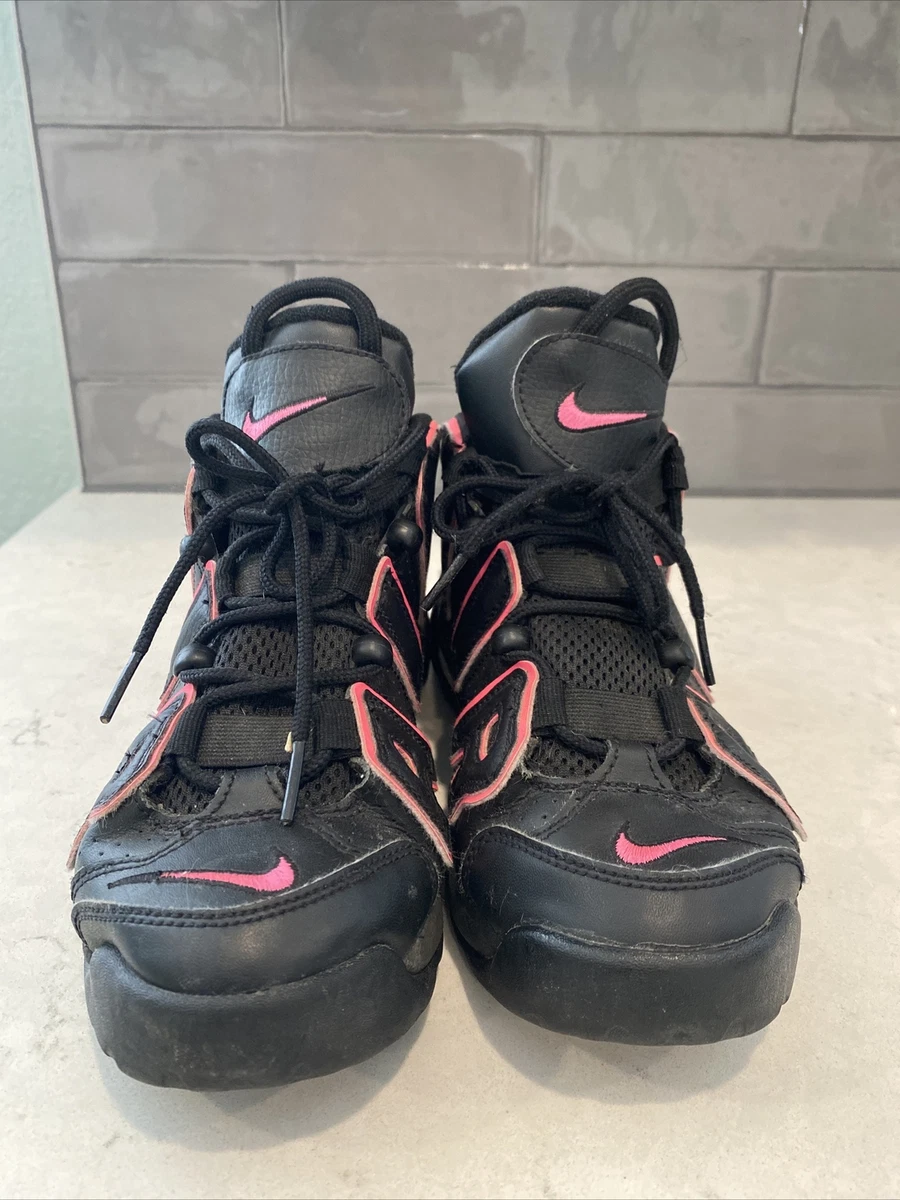 Uptempo black store and pink