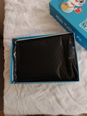 Kids 7-inch Tablet PC Android 13 - Image 1 of 4