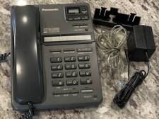 Sistema de contestador telefónico integrado Panasonic KX-T2645 funcionando