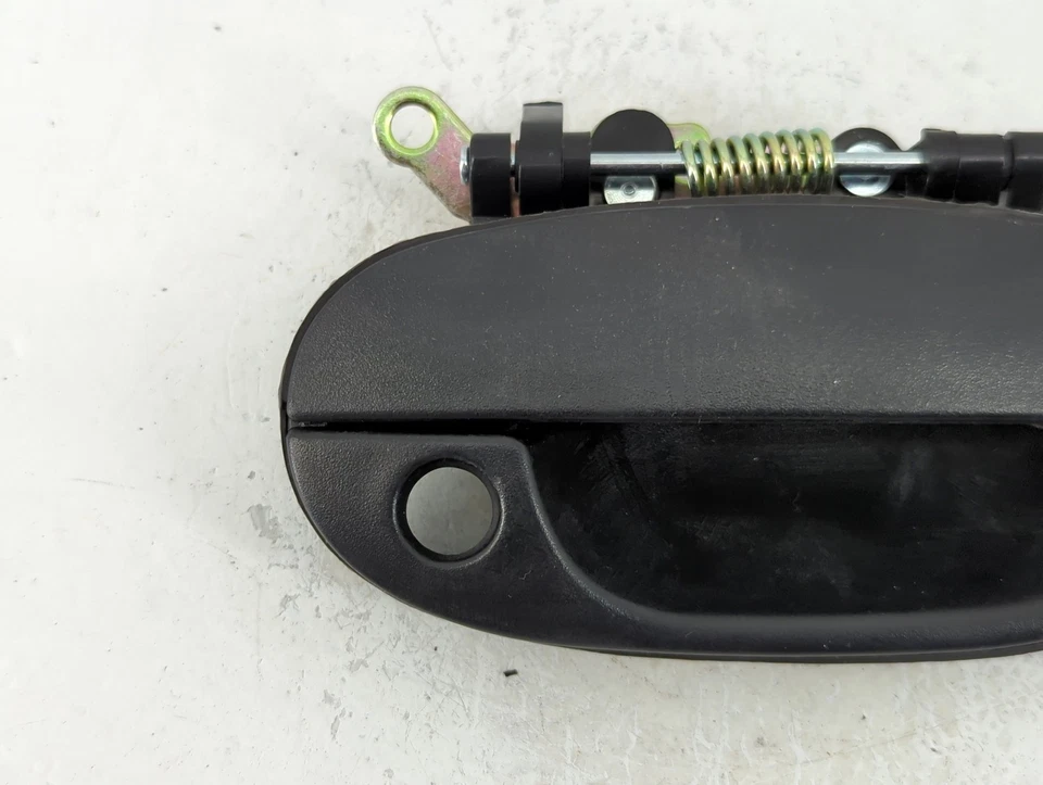 1997 Hyundai Accent Passenger Rear Right Door Handle Exterior Assembly JC89N - Image 2 of 4