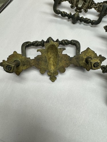 Antik - 8er Set gotische viktorianische massive Messing Teufelsgesicht Schubladengriffe - Bild 12 von 14