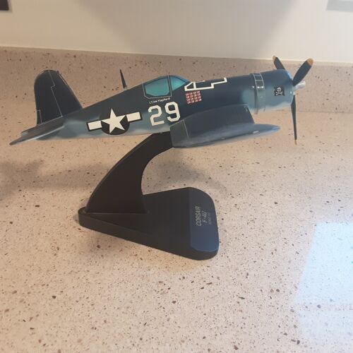 WWII F4U Corsair Lt. Ira Kepford Desktop Model Toys and Models Corp 1/32 Scale - Picture 4 of 11