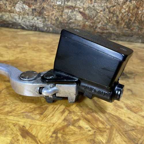 Suzuki Bandit GSF 1200 S MK2 Front Brake Master Cylinder & Lever 2001 - 2005 - Picture 2 of 10