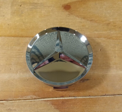 Genuine OEM Mercedes Benz Raised Star Wheel Insert Hub Cap Gloss Silver  A1