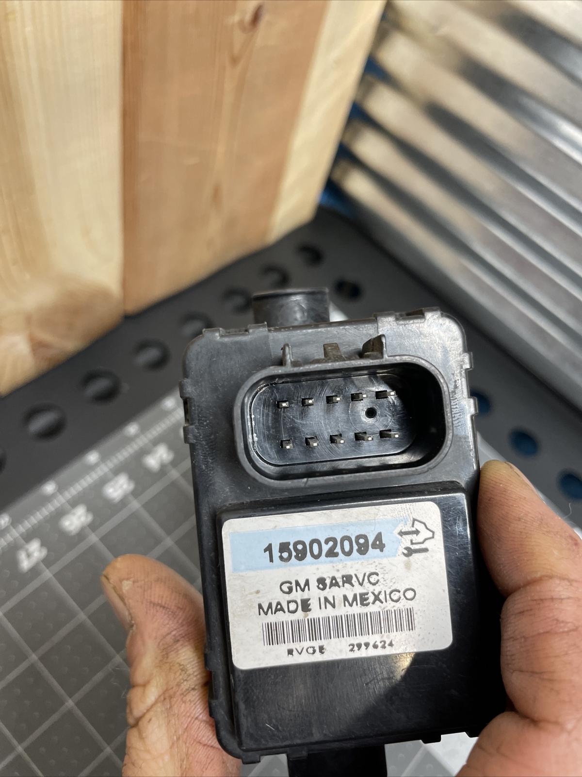 Chevrolet GMC OEM SARCV Voltage Generator Module 15902094 | eBay