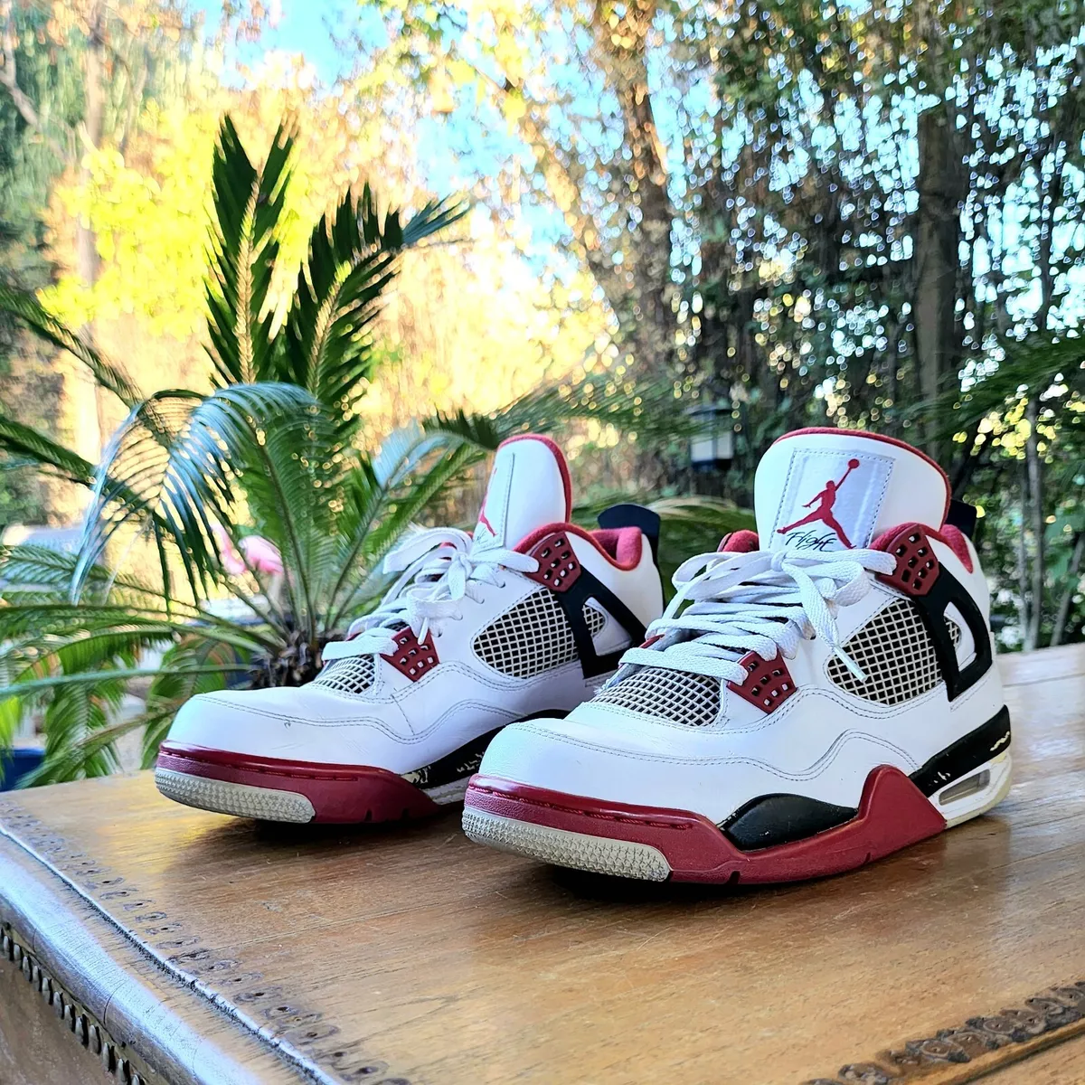 Nike Jordan Retro 4 White and Red - American Shoes