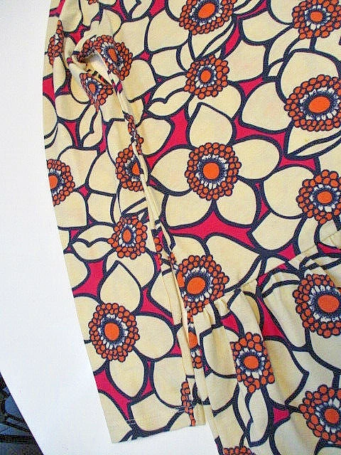 Vestido OSHKOSH GIRL Talla 7 Naranja Rosa Flores Floral L/S Cintura Suave Caída Foto 3 de 4