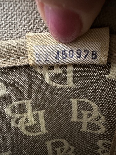 Bolso de Mano Dooney And Bourke Signature Borla Marrón y Tostado - De Colección - Imagen 15 de 23