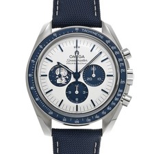 OMEGA Speedmaster Moonwatch Co-axial Master Chronometer Silver Snoopy Award ...