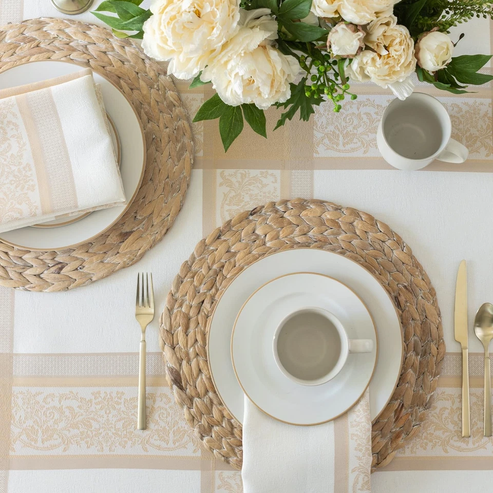 Heavyweight Jacquard Fabric Table Cloth with Gold Metallic Accents, Décor for... - Image 4 of 4