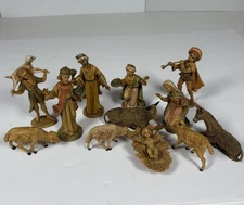 Vintage Made in Italy Nativity Set Resin Hand Painted Christmas Figures Lot 13pc