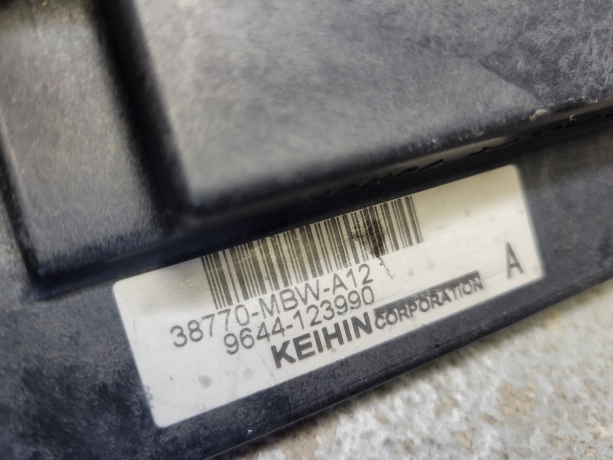 2001-2006 Honda Cbr600 CBR 600 F4i ECU CDI Computer