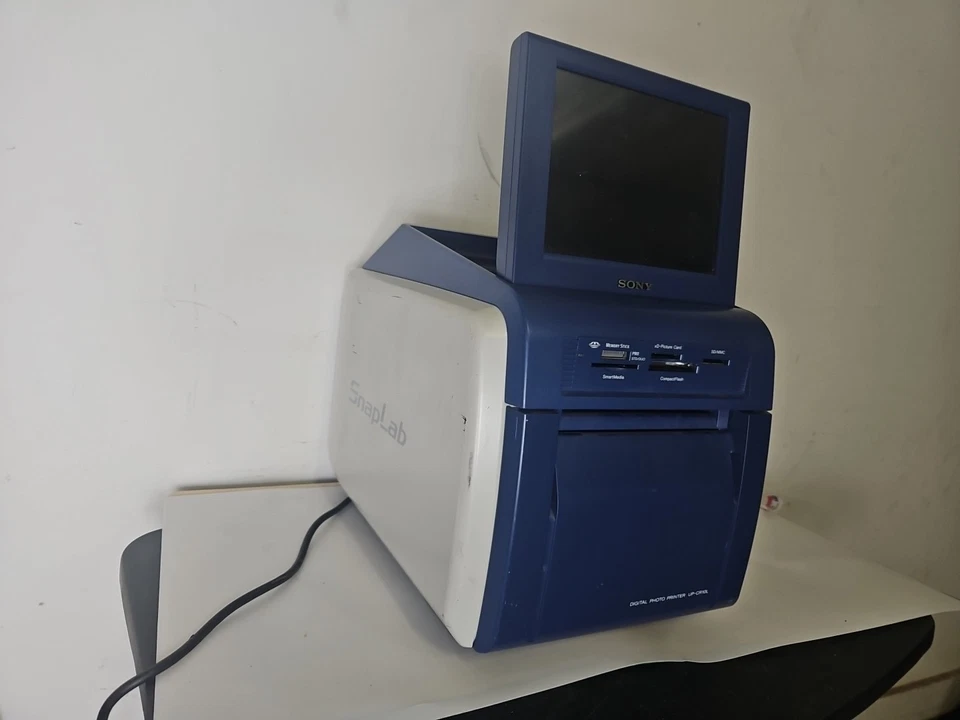 Sony UP-CR10L SnapLab Digital Photo Thermal Printer PARTS OR REPAIR - Image 2 of 4