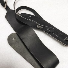 Cinturino misterioso molto lungo in pelle