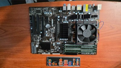 ASRock 970 Extreme3 R2.0+AMD FX 8120 8 Core CPU + 16GB DDR3 + Cooler+I/O Shield