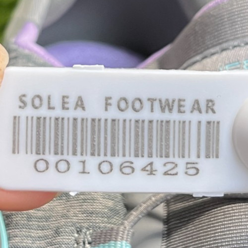 Skechers Summits Dazzling Haze Womens Size 7.5 Gray White Athletic Shoes Sneaker