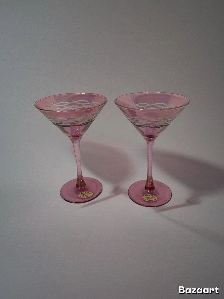 Hecho en EE. UU. Susquehanna Amatista Púrpura Martini Vasos Pintados y Cortados a Mano Foto 2 de 4