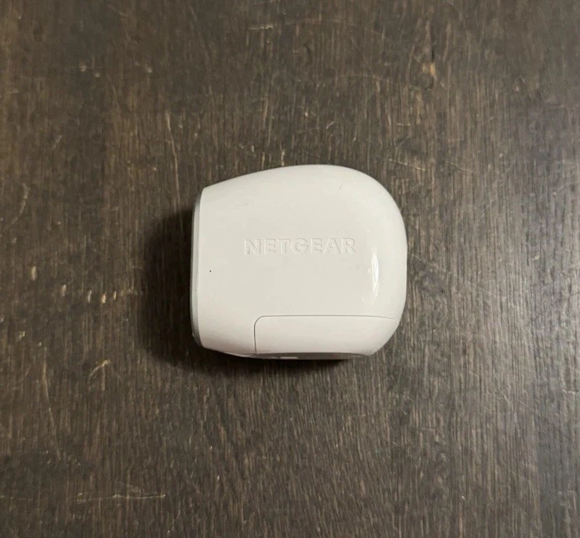 Netgear Arlo VMC3030 Indoor/Outdoor Security Camera - White - Image 3 of 4