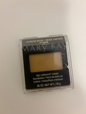 Mary Kay DAY RADIANCE CREAM Foundation ALMOND BEIGE 014688 Discontinued