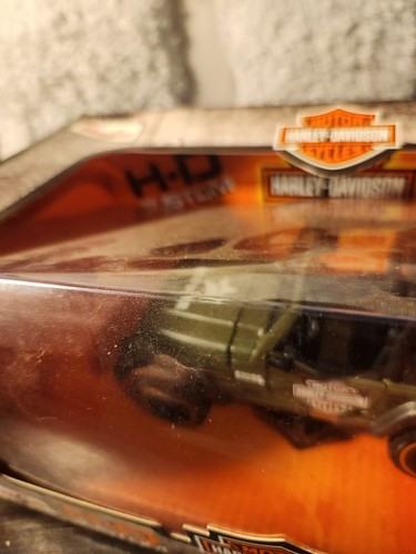 Maisto Jeep Wrangler Rubicon 127 scale - Picture 5 of 7